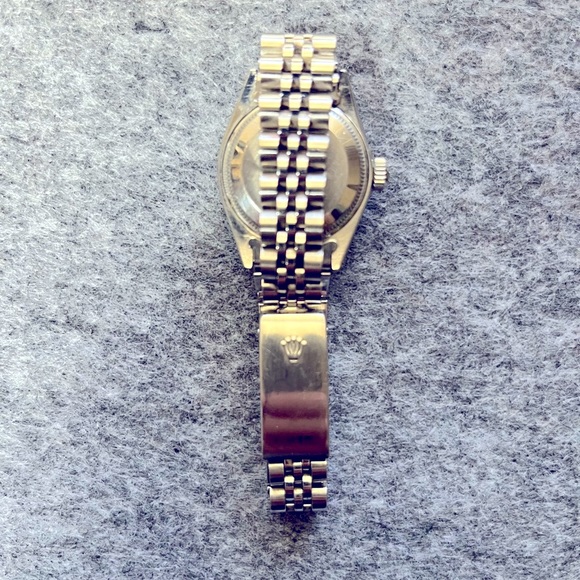SOLD***Women’s Rolex Datejust Oyster***SOLD - Picture 9 of 9